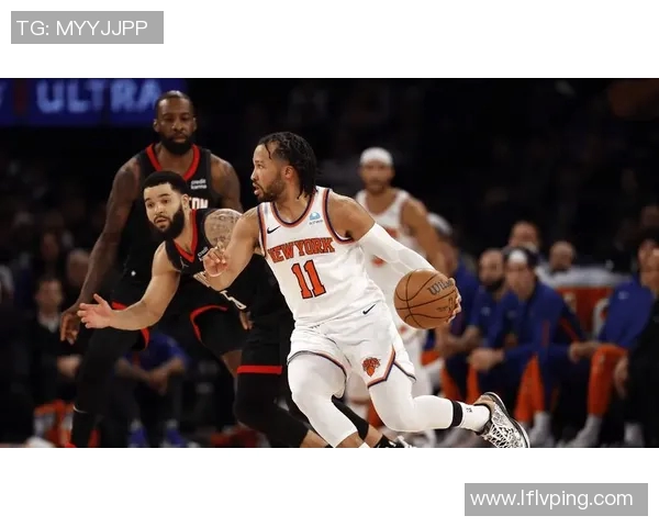 雄鹿全队出征西部客场遭遇两连败，重振旗鼓迎接挑战