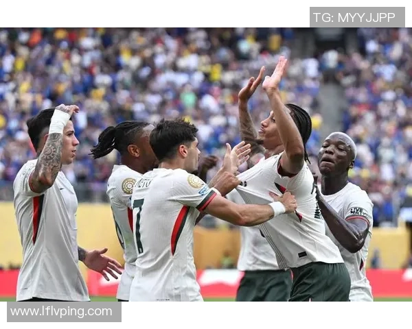 切尔西与沃特福德比赛延期原因分析及后续安排探讨