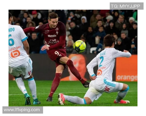 里尔主场迎战梅斯期待精彩对决双方争夺宝贵积分的关键战役 里尔主场迎战梅斯期待精彩对决双方争夺宝贵积分的关键战役